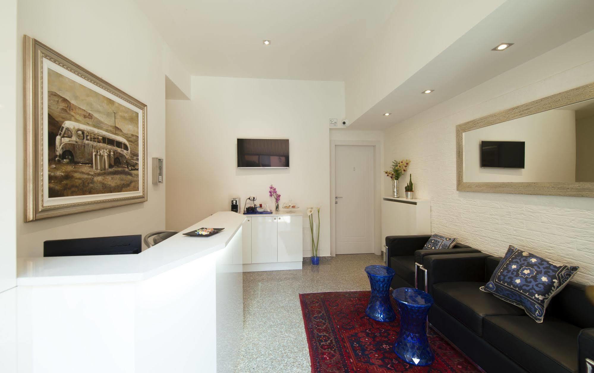 Monza City Rooms & Studios Ngoại thất bức ảnh